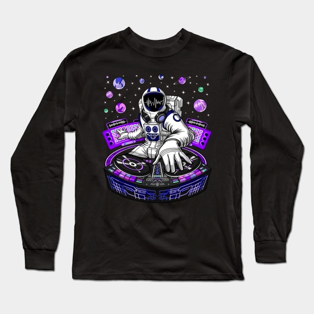 DJ Astronaut Long Sleeve T-Shirt by underheaven